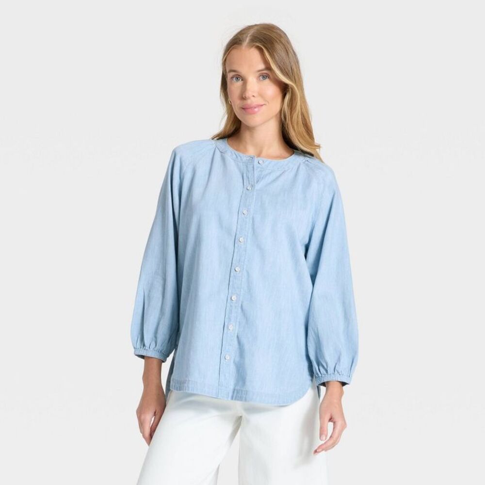 Women's Poet Button-Down Denim Shirt - Universal Thread Light Wash S
